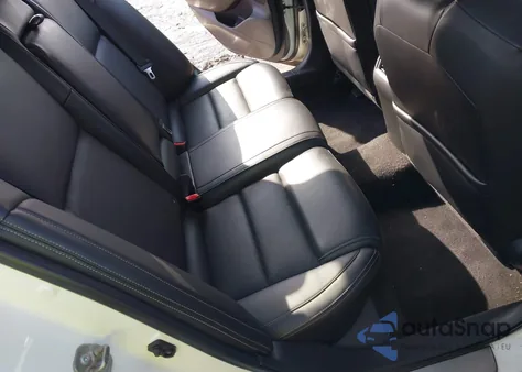 2017 Nissan Maxima 3.5 Sv z USA, uszkodzony, nr VIN 1N4AA6AP1HC364069